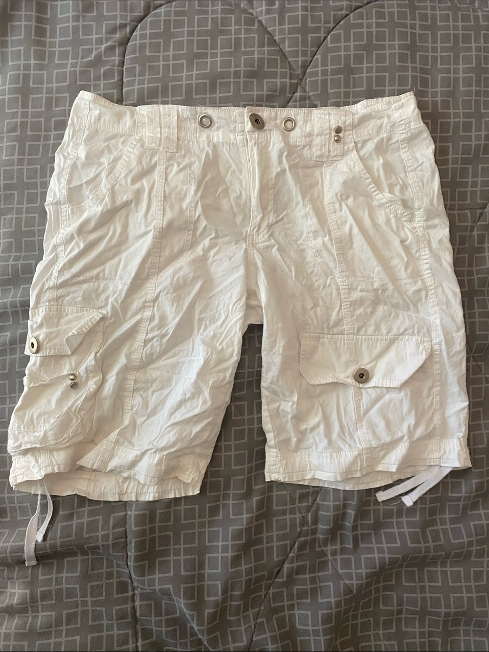 Bugle Boy White Women's Cargo Shorts